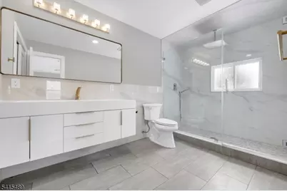 475 Cedar Ln, Paramus, NJ 07652 - Photo 13