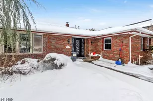 475 Cedar Ln, Paramus, NJ 07652 - Photo 29