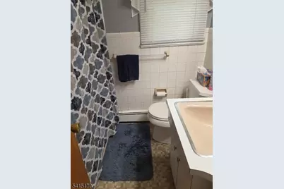 162 Rutgers Pl, Clifton, NJ 07013 - Photo 7