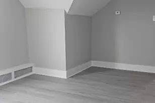 18 Eagle Ave, Paterson, NJ 07503 - Photo 9