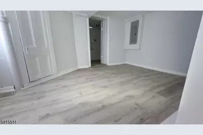 830 E Curtis St, Linden, NJ 07036 - Photo 23