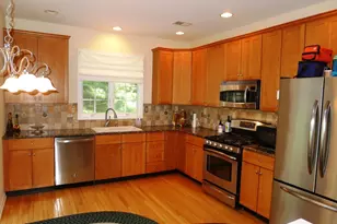 234 Patriot Hill Dr, Bernards Township, NJ 07920 - Photo 5