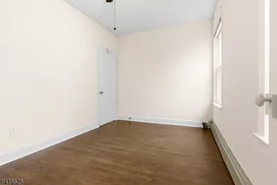 518 Forest St, Kearny, NJ 07032 - Photo 13