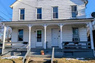 452 B Pursel St, Phillipsburg, NJ 08865 - Photo 1