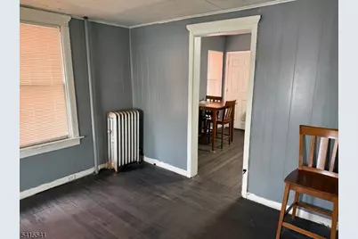 13 Emerson Pl, Newark, NJ 07114 - Photo 3