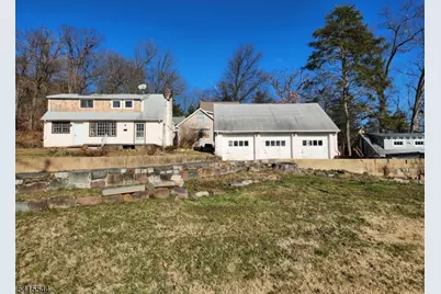 116 Johnston Dr, Watchung, NJ 07069 - Photo 1