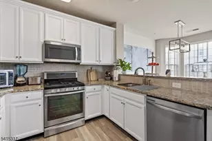 75 Wesmont Drive, Wood Ridge, NJ 07075 - Photo 9