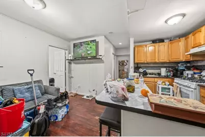 747 757 N Broad St #108, Elizabeth, NJ 07208 - Photo 5