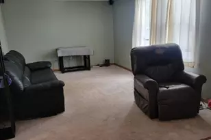 8 N Governor Haines St, Hamburg, NJ 07419 - Photo 5