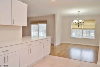 13 Gracie Rd, East Hanover Township, NJ 07936 - Photo 5