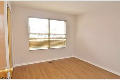 13 Gracie Rd, East Hanover Township, NJ 07936 - Photo 11