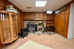 21 Grandview Ave, Jefferson Township, NJ 07460 - Photo 5