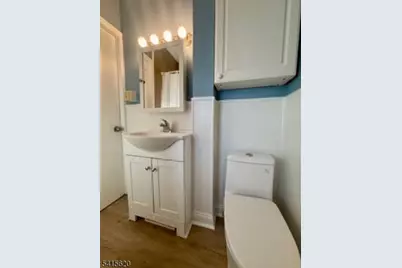 70 Schultz Ave, Phillipsburg, NJ 08865 - Photo 9