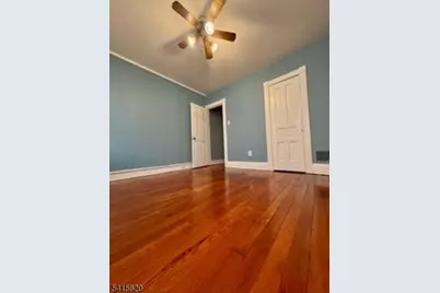 70 Schultz Ave, Phillipsburg, NJ 08865 - Photo 11