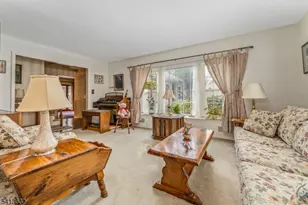 14 Ramsey Rd, Clinton Township, NJ 08833 - Photo 13