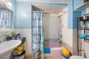 229 Marshall St, Elizabeth, NJ 07206 - Photo 9