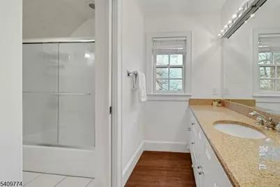 49 Norwood Ave, Summit, NJ 07901 - Photo 23