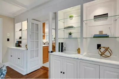 49 Norwood Ave, Summit, NJ 07901 - Photo 7