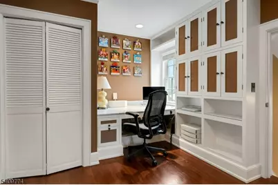 49 Norwood Ave, Summit, NJ 07901 - Photo 25