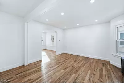 48 Liberty St, West Orange Township, NJ 07052 - Photo 15