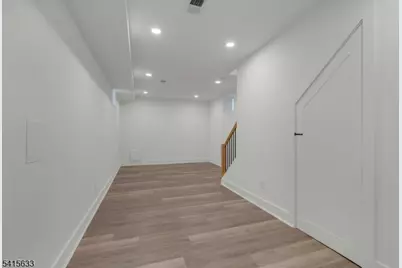 71 Mission St #2, Montclair, NJ 07042 - Photo 21