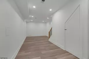 71 Mission St, Montclair, NJ 07042 - Photo 21