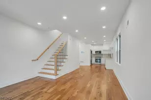 71 Mission St, Montclair, NJ 07042 - Photo 3