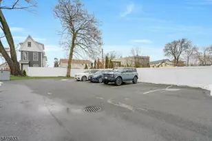 71 Mission St, Montclair, NJ 07042 - Photo 25