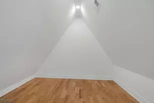 71 Mission St, Montclair, NJ 07042 - Photo 17