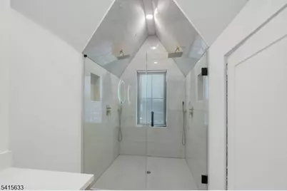 71 Mission St #2, Montclair, NJ 07042 - Photo 19