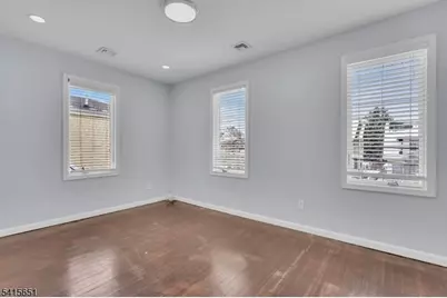 323 Van Houten Ave, Passaic, NJ 07055 - Photo 19