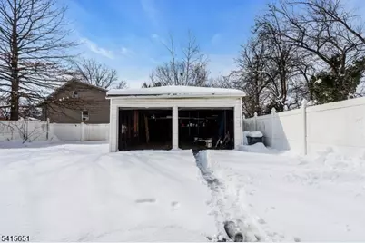 323 Van Houten Ave, Passaic, NJ 07055 - Photo 25