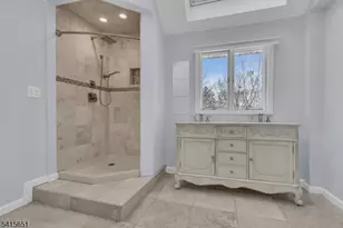 323 Van Houten Ave, Passaic, NJ 07055 - Photo 15