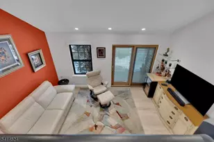 104 Wood Duck Ct, Allamuchy Township, NJ 07840 - Photo 7