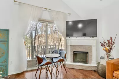 1004 Cypress Ln, East Brunswick Township, NJ 08816 - Photo 9