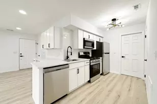 1 Beaver Creek Dr, Vernon, NJ 07462 - Photo 1