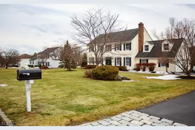 4 Victoria Dr, Mount Olive, NJ 07836 - Photo 1