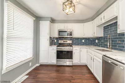 44 Cambridge East, Oxford Township, NJ 07863 - Photo 9