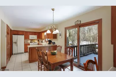 21 Lenape Trl, Warren Township, NJ 07059 - Photo 13