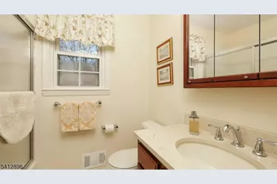 21 Lenape Trl, Warren Township, NJ 07059 - Photo 25