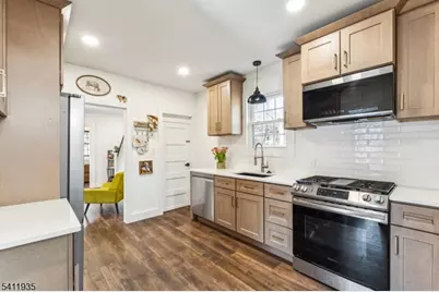 64 Hillcrest Rd, Watchung, NJ 07069 - Photo 15