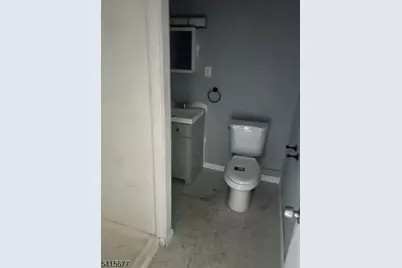 301 Hillside Rd, Elizabeth, NJ 07208 - Photo 9