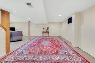 115 Berkeley Cir, Bernards Township, NJ 07920 - Photo 31