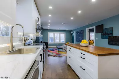 18 Lake St, Vernon, NJ 07422 - Photo 3