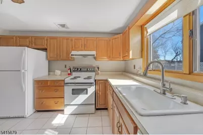 191 Pershing Rd #2, Clifton, NJ 07013 - Photo 29