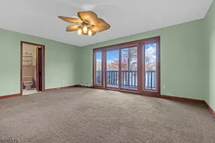 2 Oneida Ave, Hopatcong, NJ 07843 - Photo 15