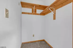 2 Oneida Ave, Hopatcong, NJ 07843 - Photo 27