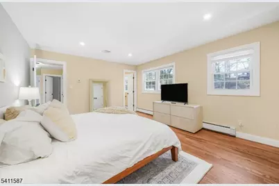 10 Winonah Ave, Wayne, NJ 07470 - Photo 21