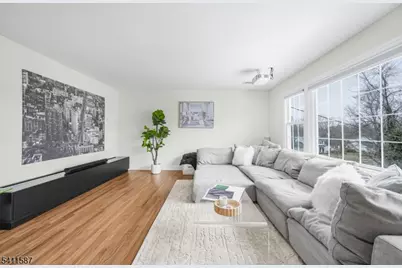 10 Winonah Ave, Wayne, NJ 07470 - Photo 17