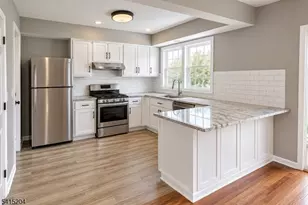 4 Sickle St, Dover, NJ 07801 - Photo 17